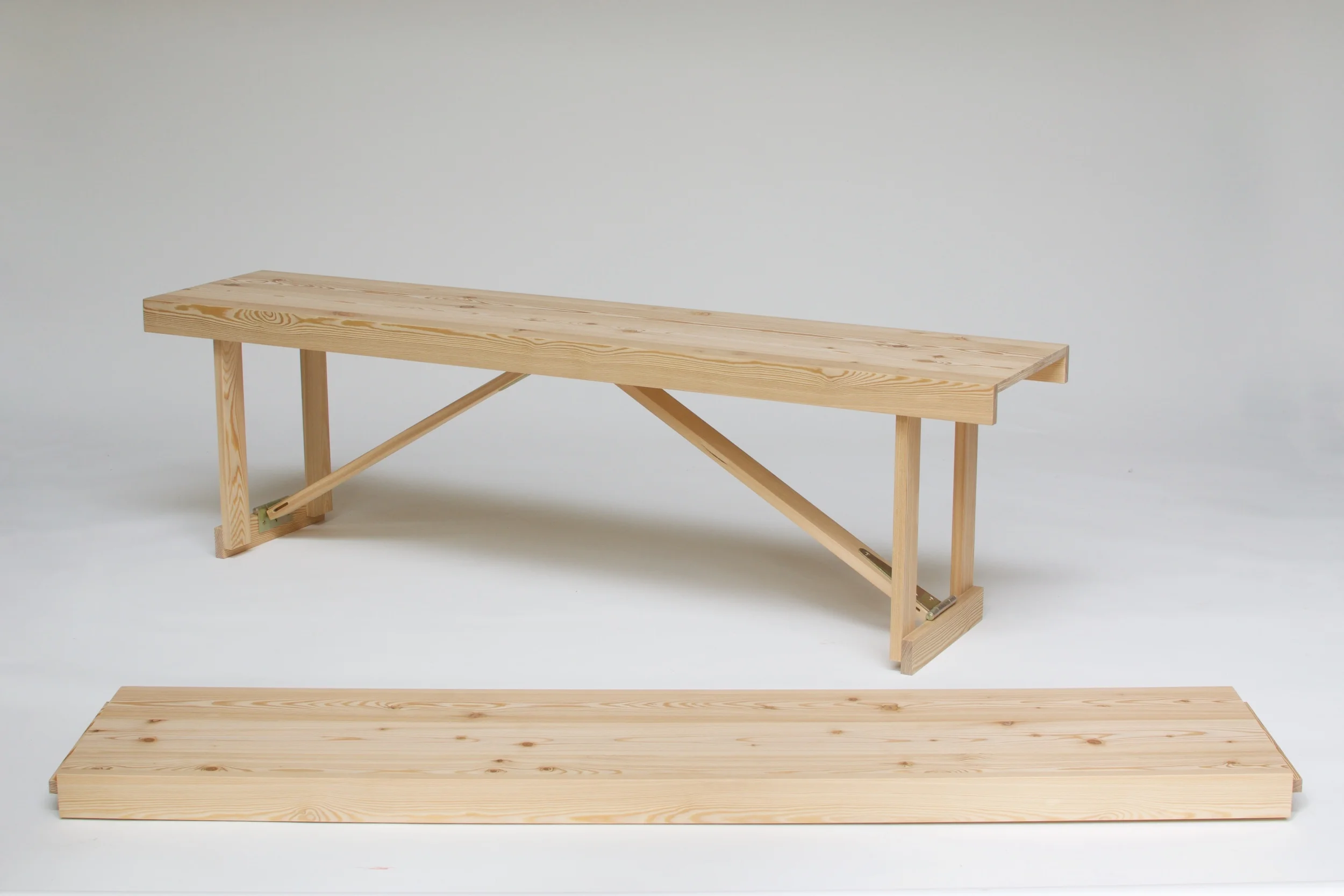 Larch Folding Bench 7.jpg