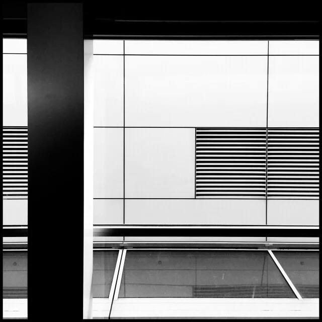 Train platform geometry