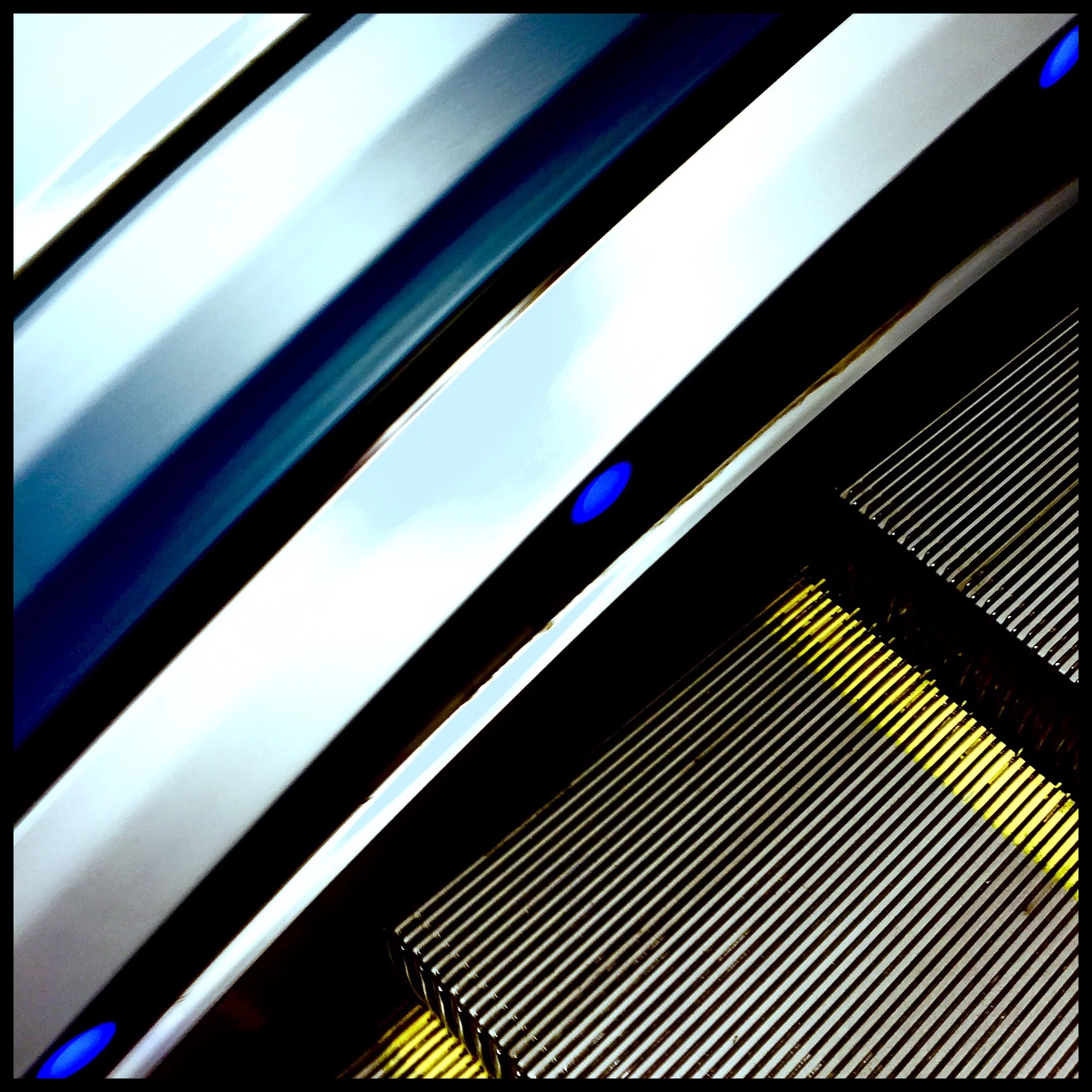 Relative motion, summiting