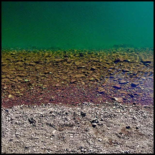 Alpine lake, water's edge