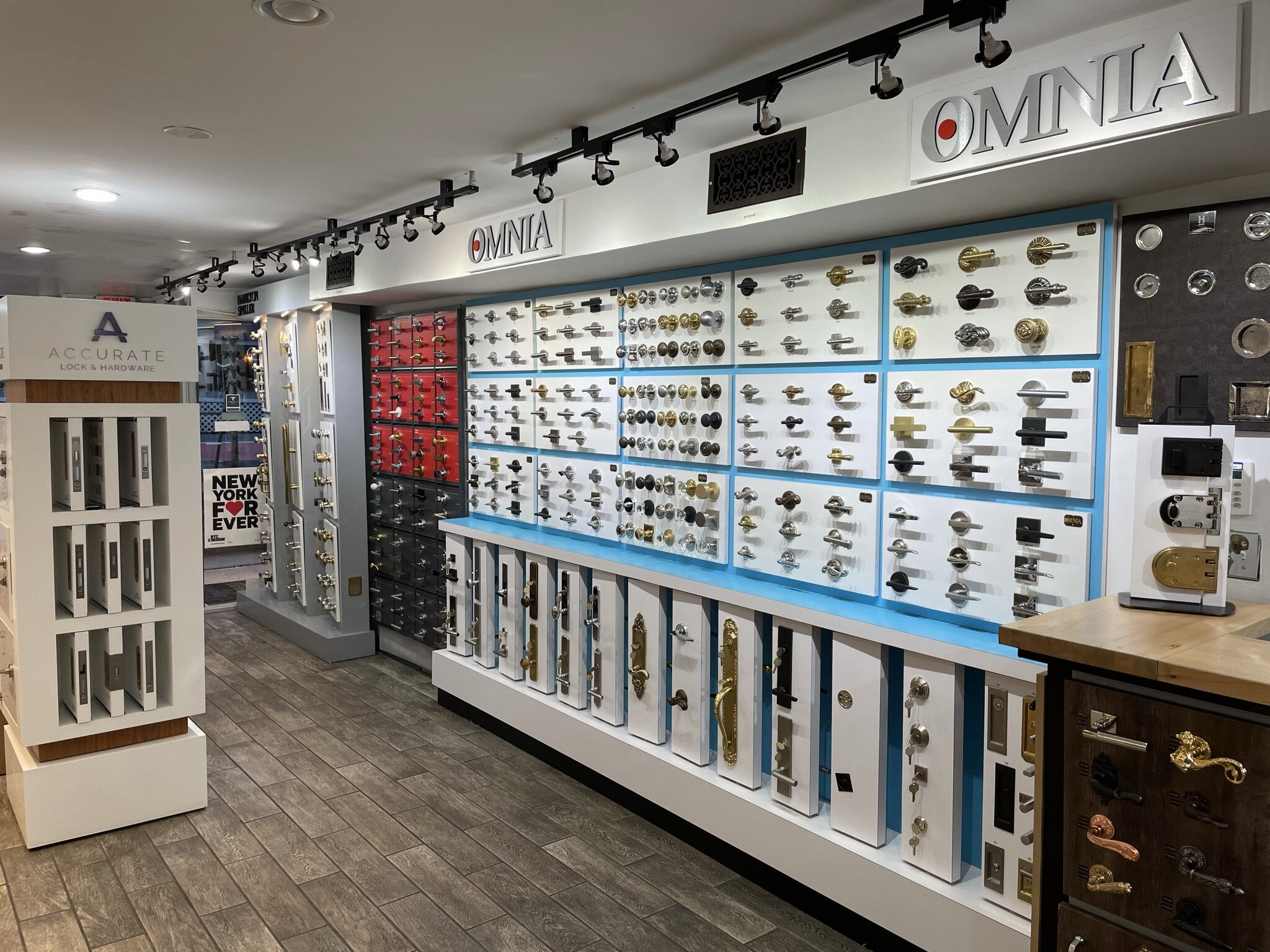 Elegance in Hardware and Bath