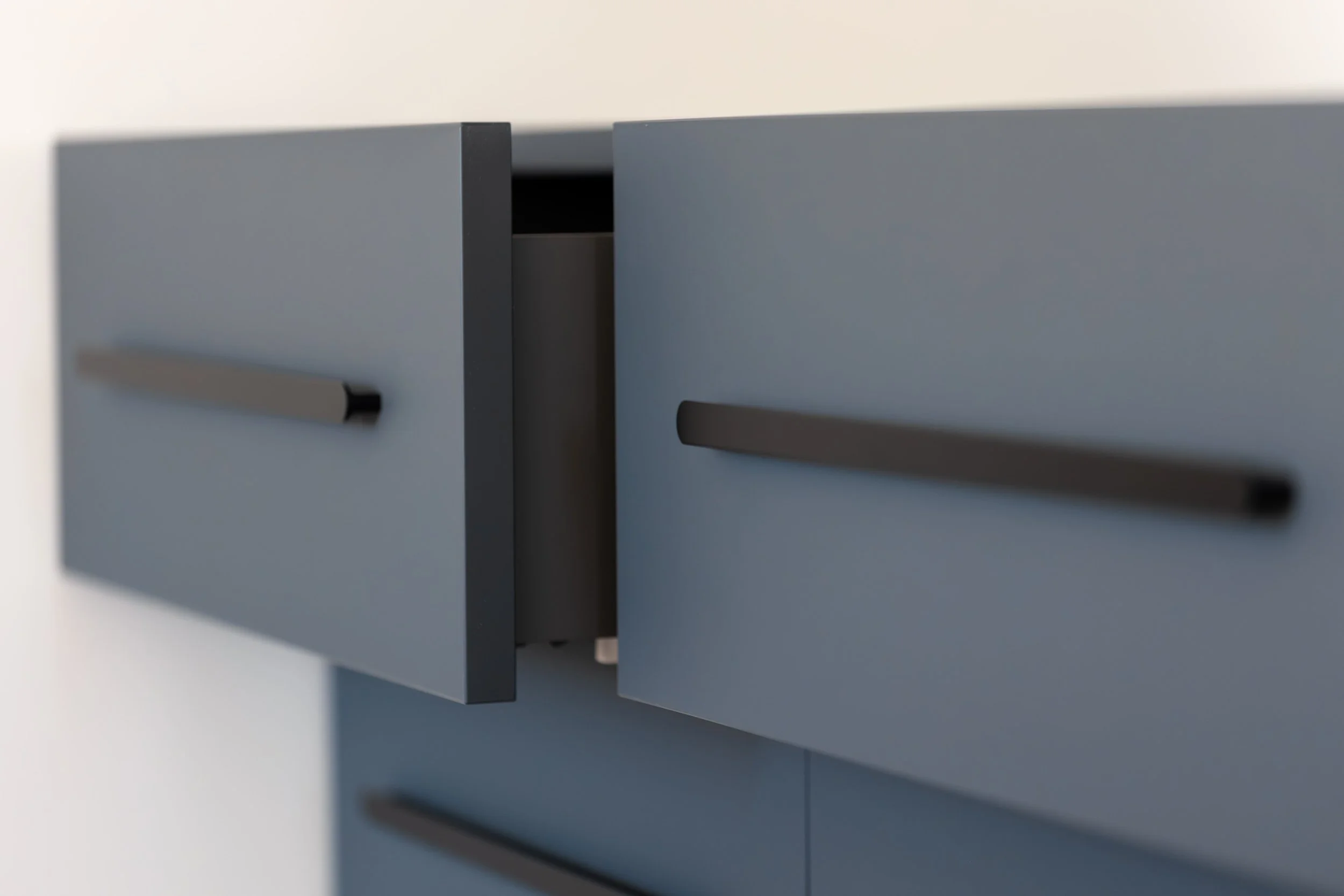 Quick Fixes: Replacing Hinges to Instantly Improve Your Cabinets