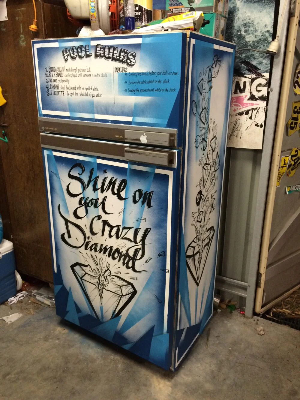 Jake-fridge-custom-sam-shennan-theud3-ud3-design-illustration-art-sydney-australia-custom-graphic-designer-illustrator-mural-street-artist%0A00-1.jpg