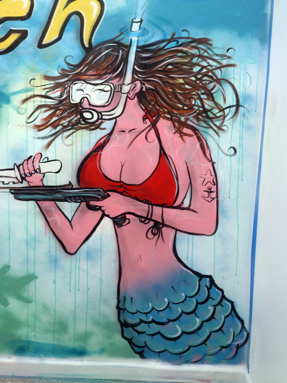 Mermaid-Mural-Maoubra-Hay-Warehouse-sam-shennan-theud3-ud3-design-illustration-art-sydney-australia-custom-graphic-designer-illustrator-mural-street-artist
04-1.jpg