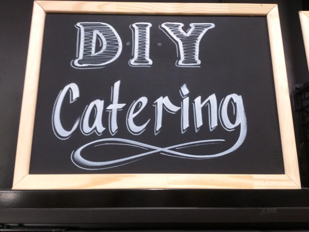 Signage-food-estate-sam-shennan-theud3-ud3-design-illustration-art-sydney-australia-custom-graphic-designer-illustrator-mural-street-artist
03-1.jpg