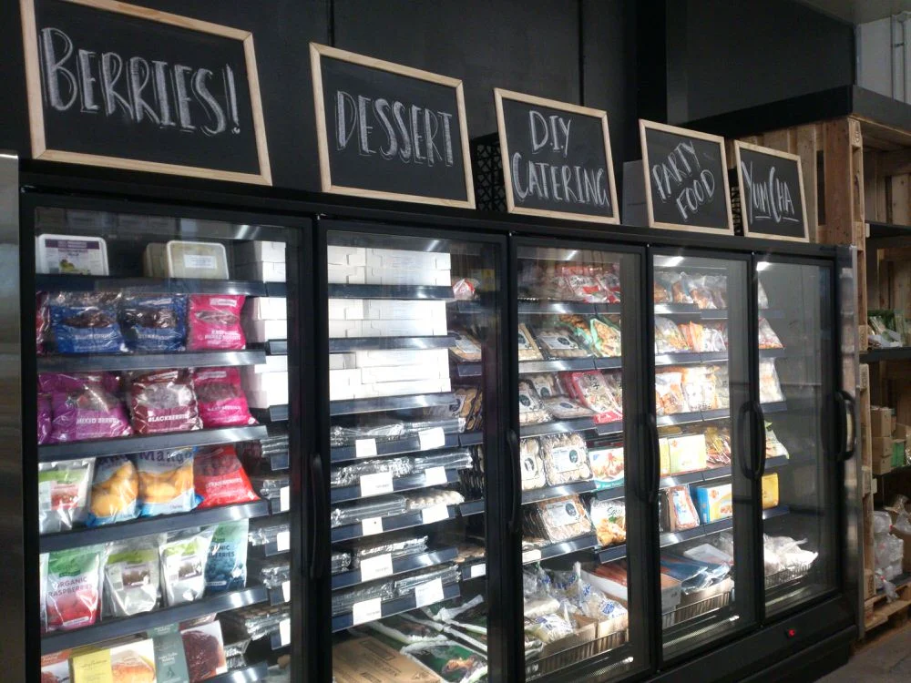 Signage-food-estate-sam-shennan-theud3-ud3-design-illustration-art-sydney-australia-custom-graphic-designer-illustrator-mural-street-artist
01-1.jpg