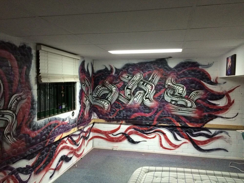 Mural-upstairs-workshop-sam-shennan-theud3-ud3-design-illustration-art-sydney-australia-custom-graphic-designer-illustrator-mural-street-artist
03-1.jpg