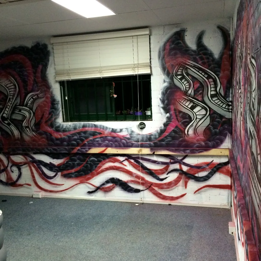 Mural-upstairs-workshop-sam-shennan-theud3-ud3-design-illustration-art-sydney-australia-custom-graphic-designer-illustrator-mural-street-artist
06-1.jpg