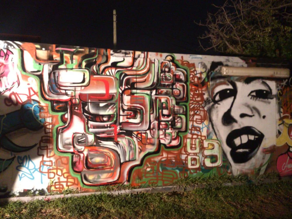 Workshop-strange-face-clown-mural-sam-shennan-theud3-ud3-design-illustration-art-sydney-australia-custom-graphic-designer-illustrator-mural-street-artist
01-1.jpg