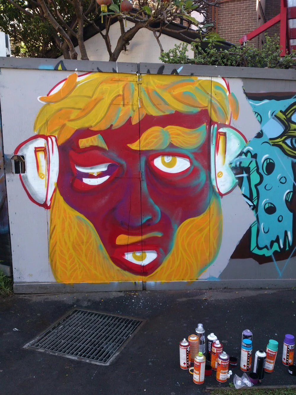 Workshop-headphones-face-sam-shennan-theud3-ud3-design-illustration-art-sydney-australia-custom-graphic-designer-illustrator-mural-street-artist
01-1.jpg