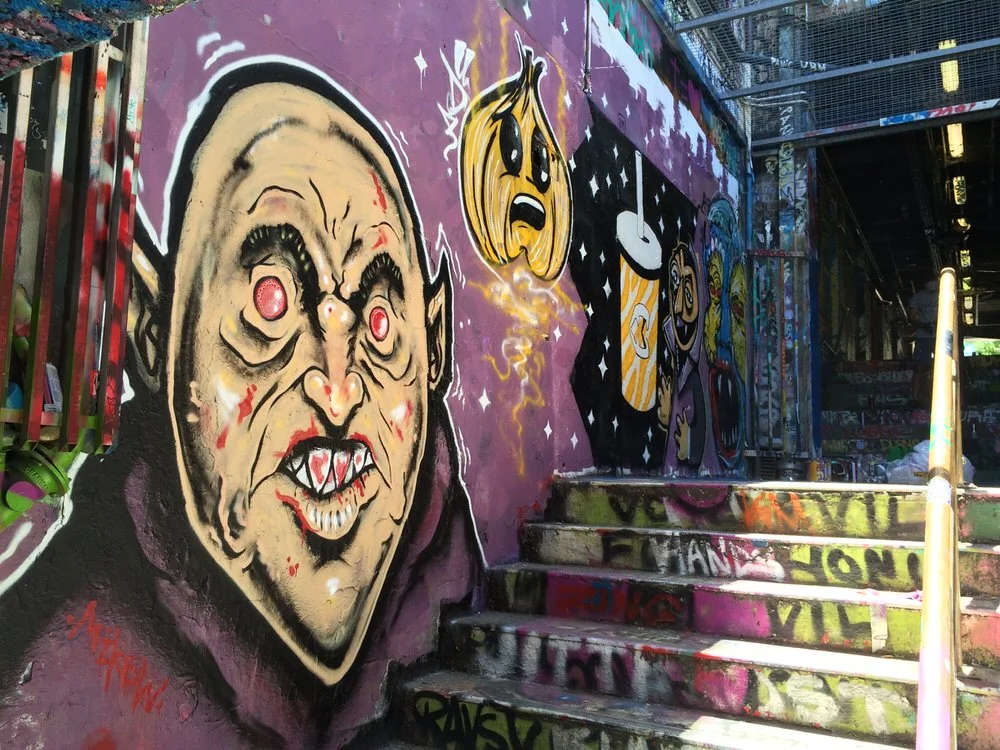 Sydney-uni-mike-irene-ben-sam-shennan-theud3-ud3-design-illustration-art-sydney-australia-custom-graphic-designer-illustrator-mural-street-artist
06-1.jpg