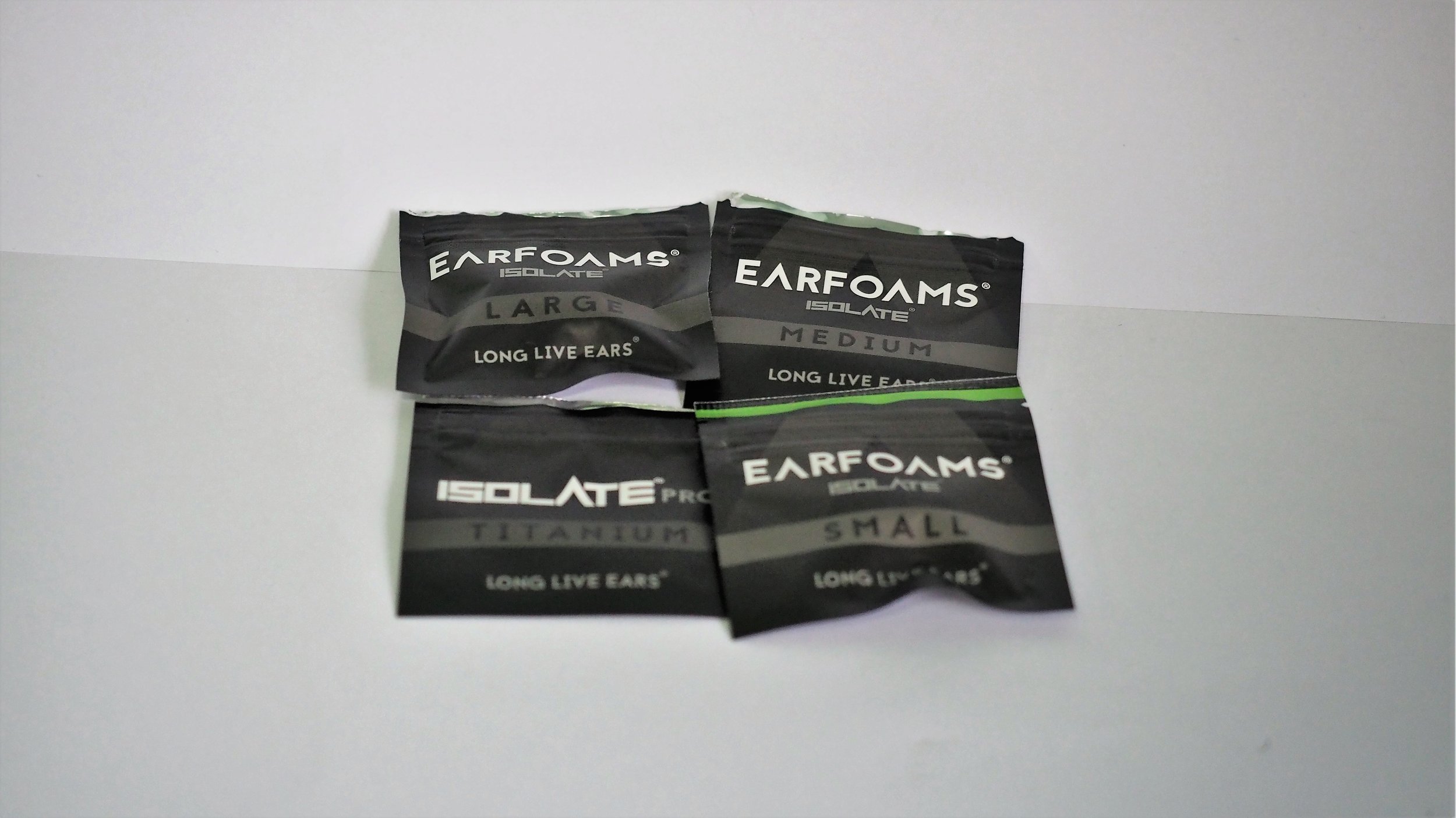 Good selections of ear tip sizes for user to choose from