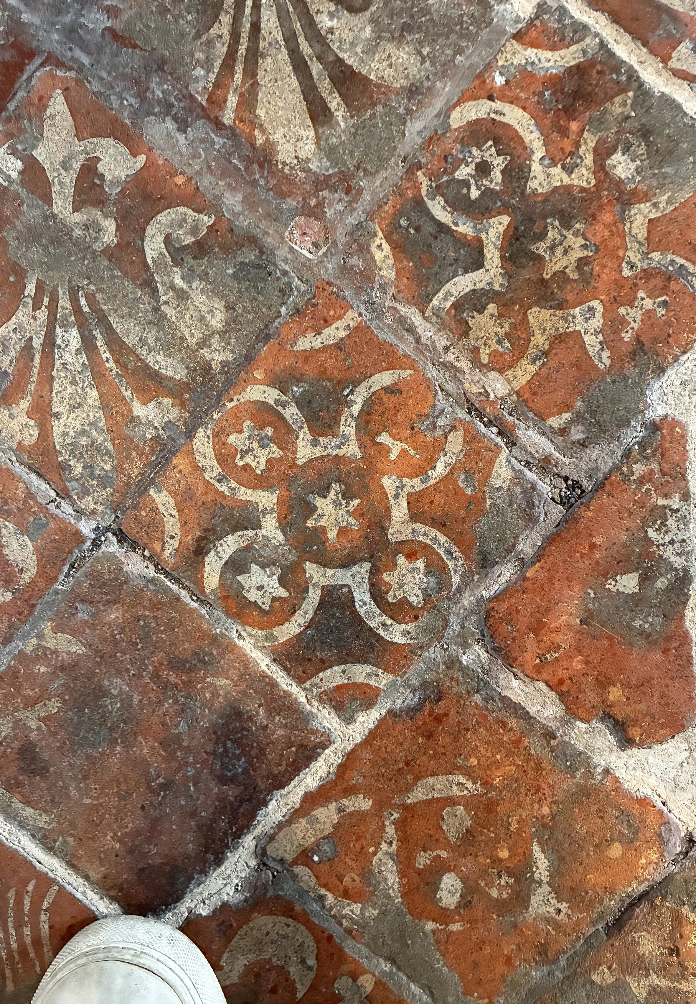 Winchester Cathedral_Helios_Bishop de Lucy Illustration_Ailsa Burrows_04.jpg