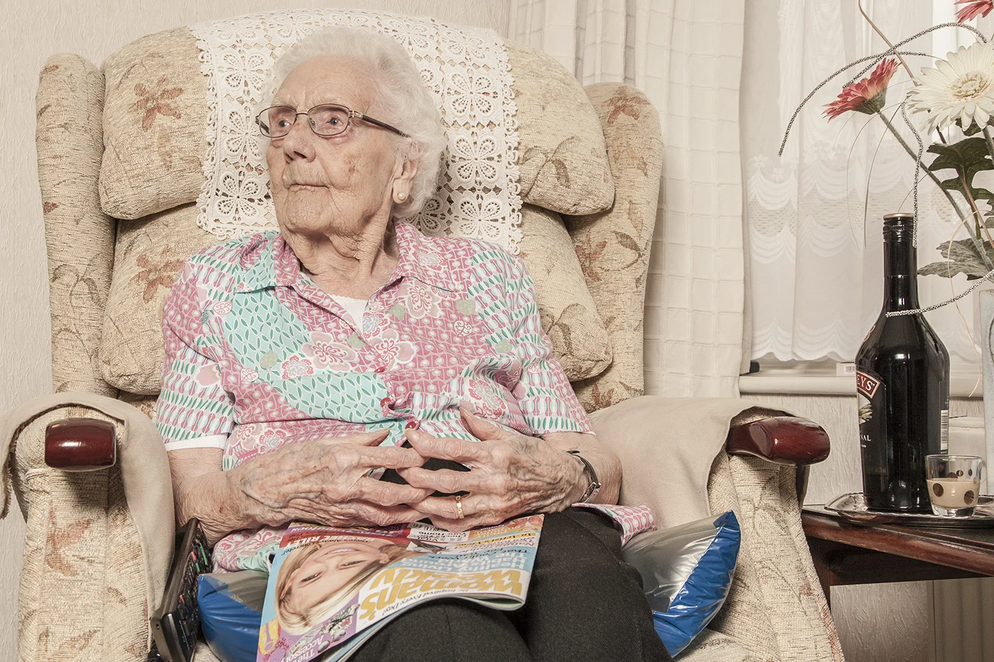 London_Portrait_Photographer_Portrait_Photoshoot_Shot_At_Home.jpg