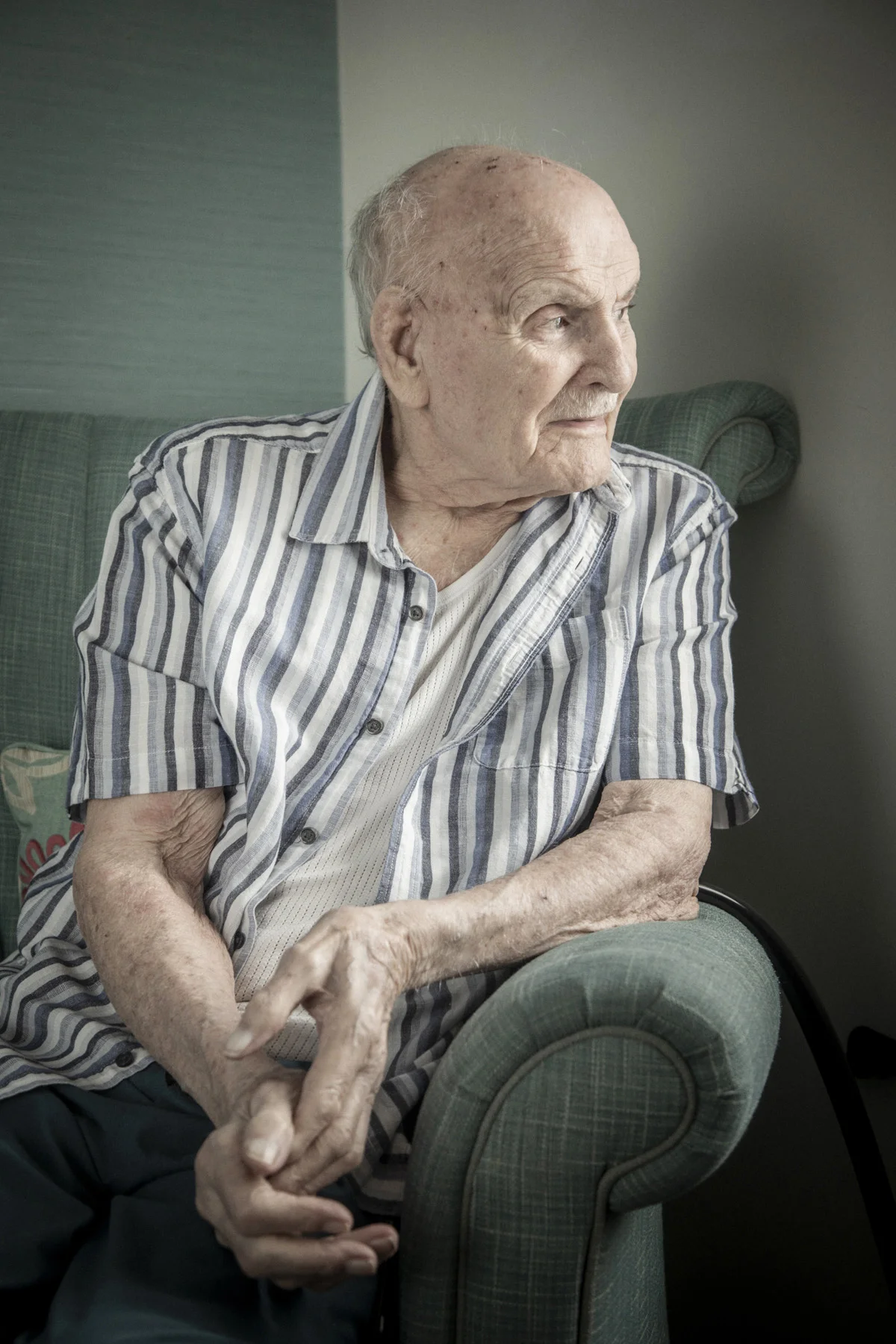 London_Portrait_Photographer_Editorial_Hallmark_Carehome_Magazine_On_Location.jpg
