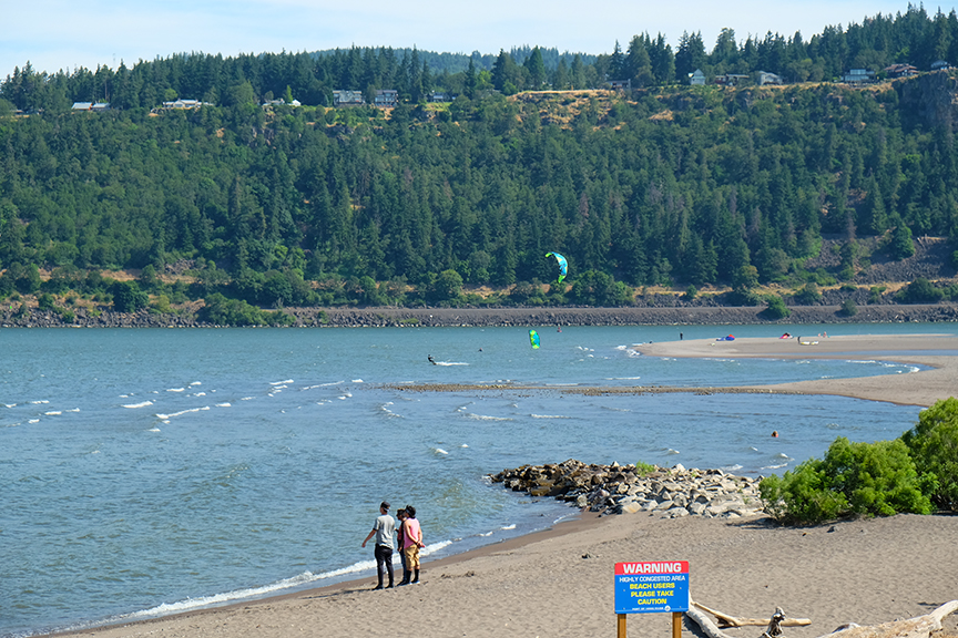 and know for some kiteboarding sessions at the Gorge in Hood River