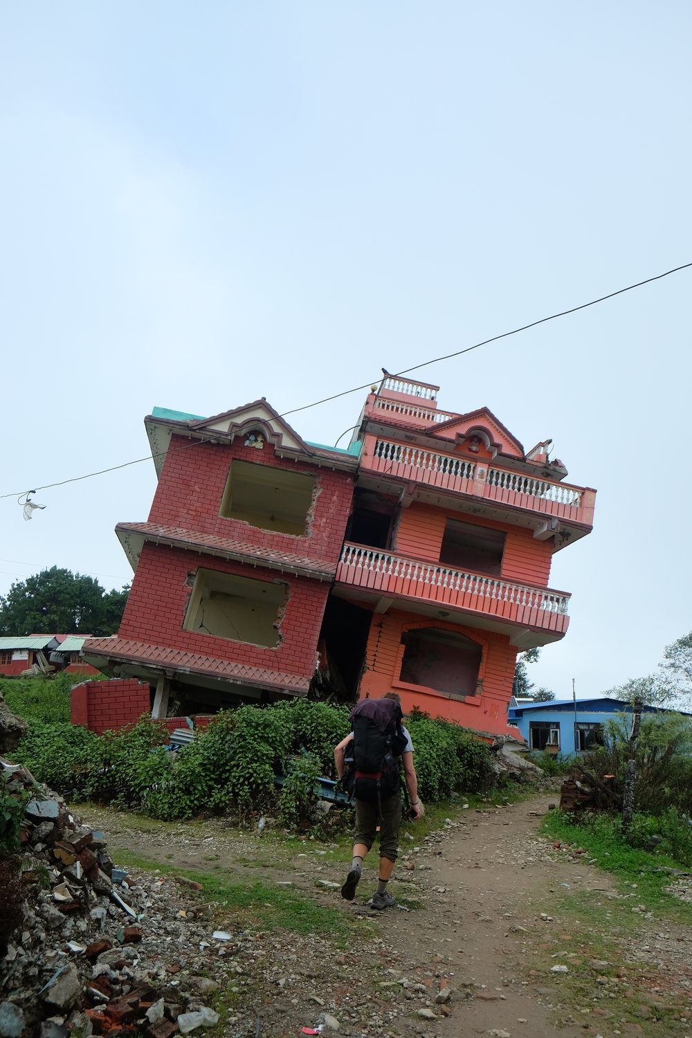 Earthquake damage in Chisapani