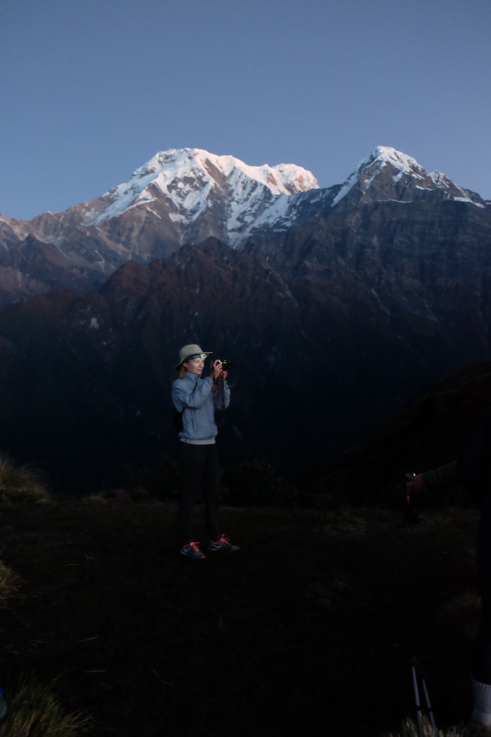 Ali on set of her mountaineering movie