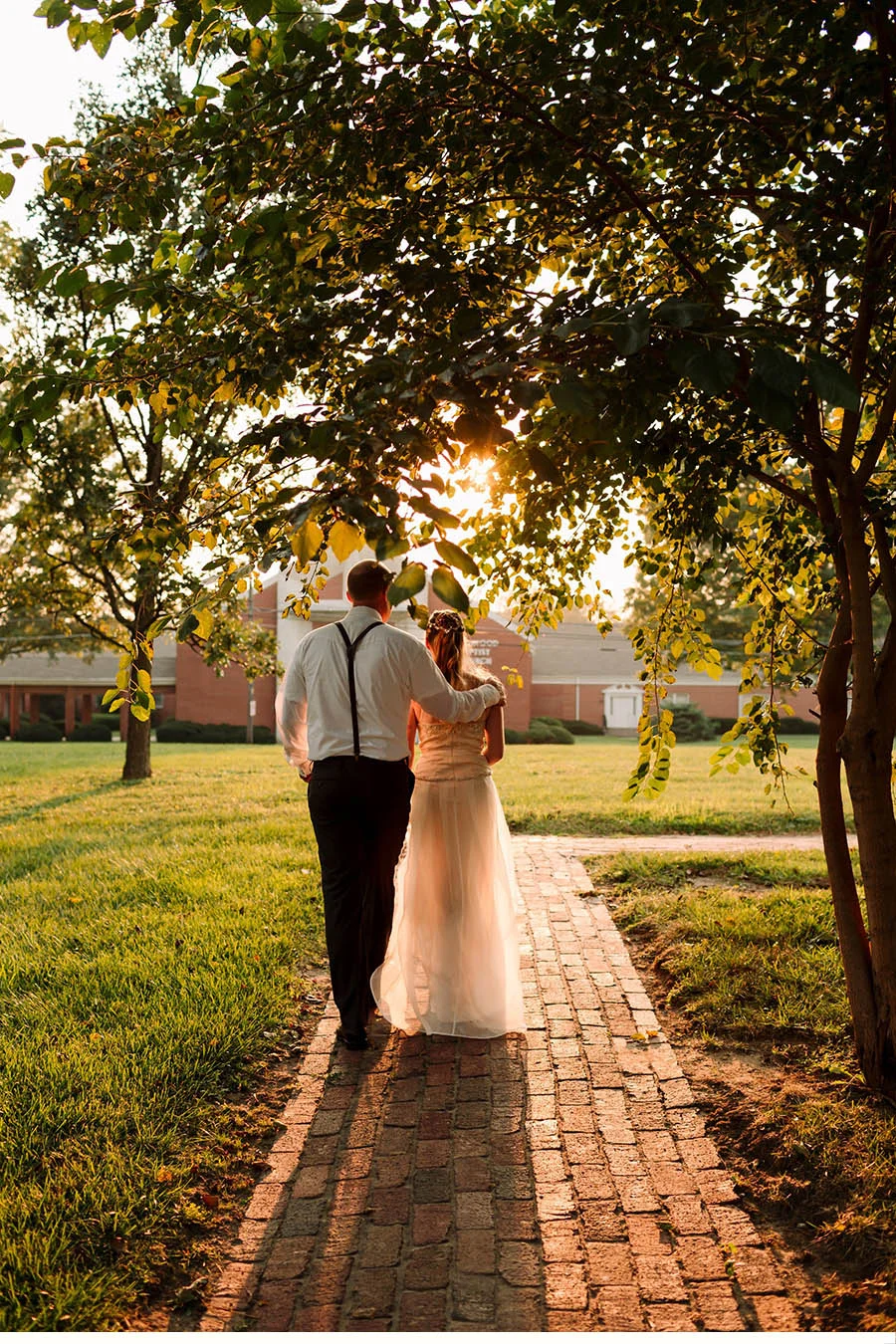 Of+Good+Stock+whimsical+western+alexander+majors+house+kc+wedding.jpg