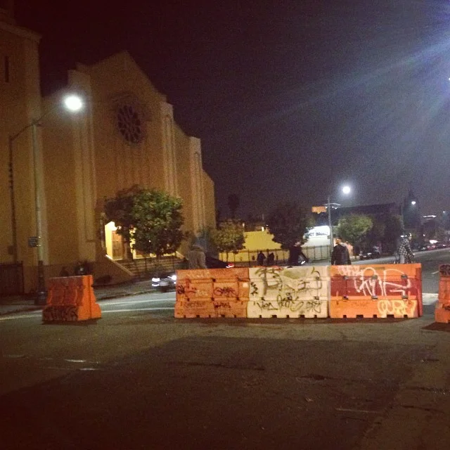 True believers of #2milesoftelegraph will recognize this #oakland church