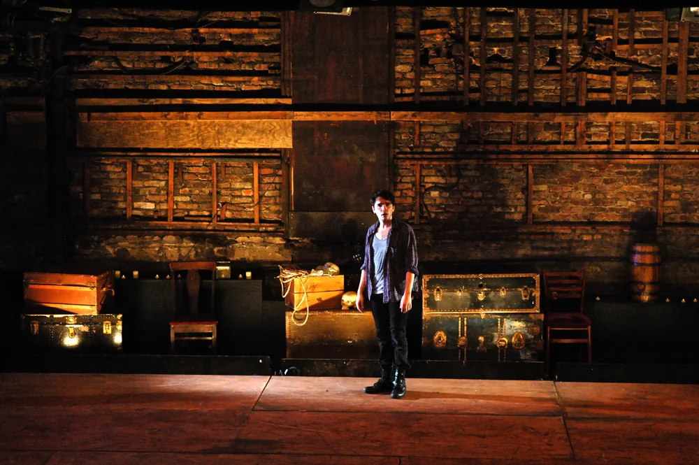 Directed: Steve M. Boyle Set : Rachel Schneider Global Shakespeare Ensamble, 2010.