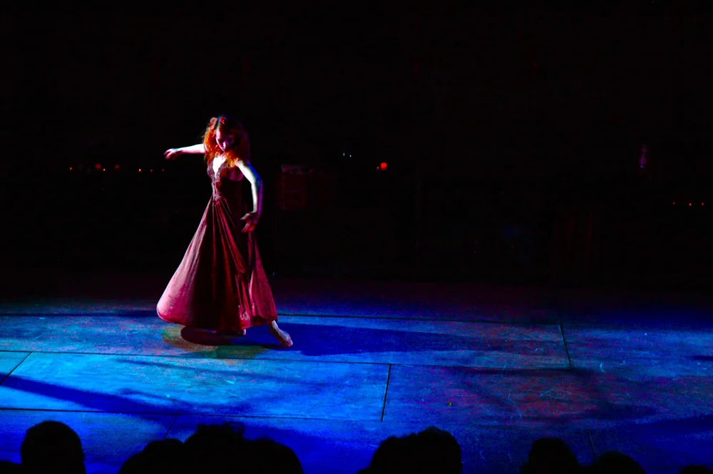 Directed: Steve M. Boyle Set : Rachel Schneider Global Shakespeare Ensamble, 2010.