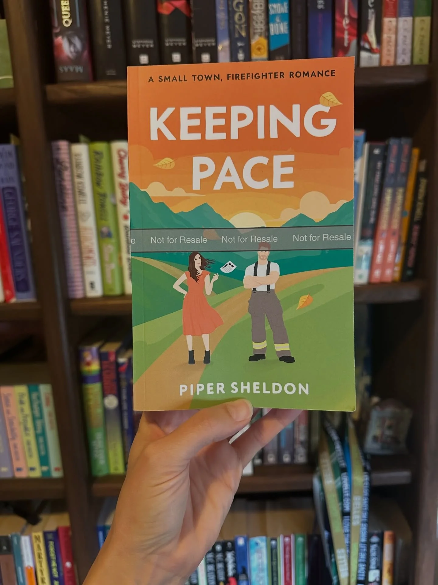Ahh! Nothing like holding my book baby in person for the first time 🥹 
🚒🧡💚📋💕🔥 
📖KEEPING PACE by Piper Sheldon

A sizzling slow burn romance with Cozy Creek&rsquo;s resident hottie firefighter, Pace Leigh and the quiet shop girl he can&rsquo;t