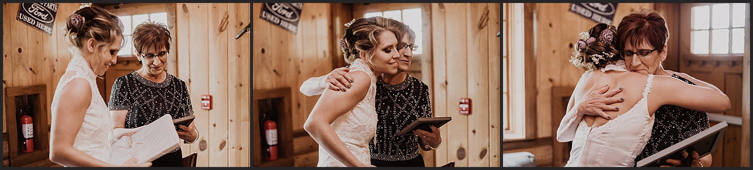 Hidden Hollow Farm Wedding Indiana_0015.jpg