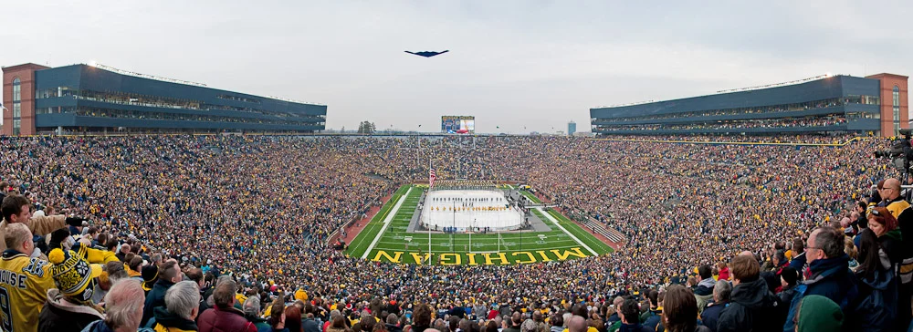 The Big Chill Largest Ever Attended Ice Hockey Game