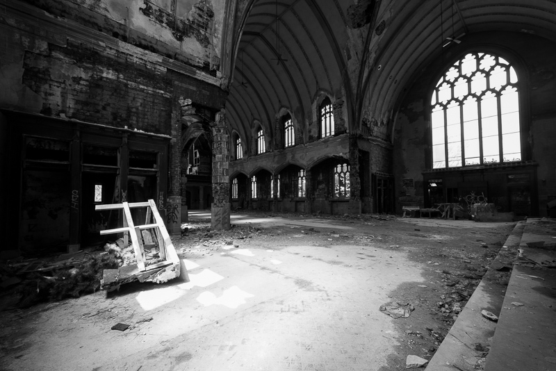 Abandoned Spaces_Detroit_Adam Jacobs Photography (7 of 24).jpg
