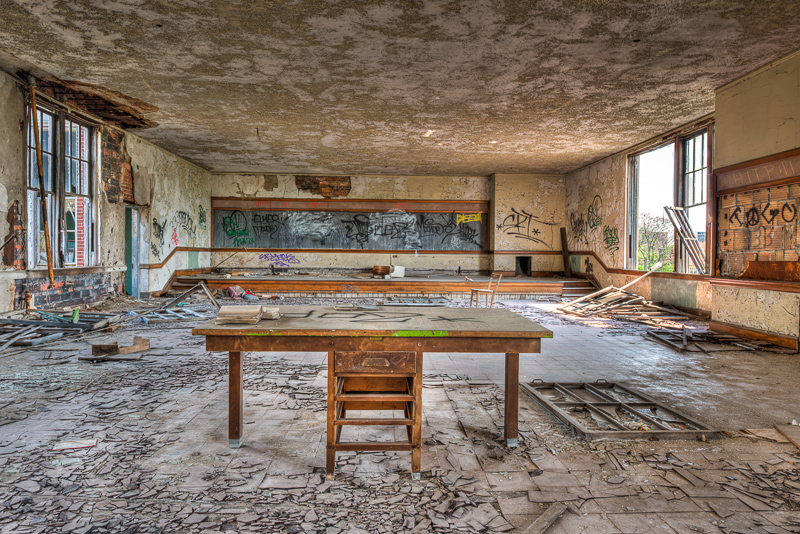 Abandoned Spaces_Detroit_Adam Jacobs Photography (14 of 24).jpg