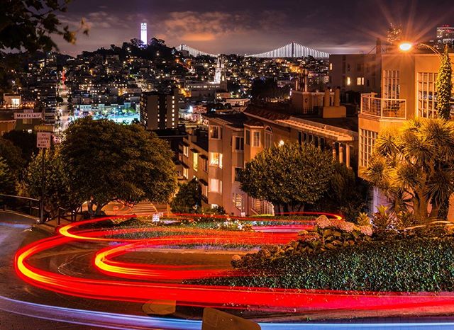Larking around on #lombardstreet with long exposures on one of its eight hairpin bends...supposedly the &ldquo;crookedest street in the world&rdquo; with a pretty good view to match 
#nikon #streetsofsf #sfgate #ig_longexpo #instapic #abc7now #sanfra