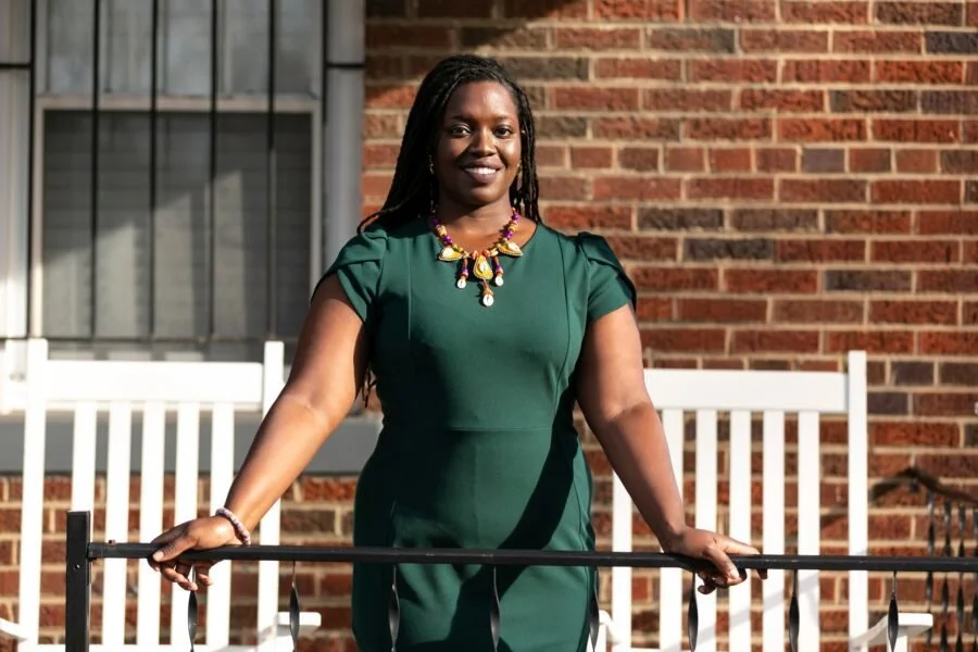 Here's How Far a $72,500 Salary (And An Inheritance) Can Get You In D.C.