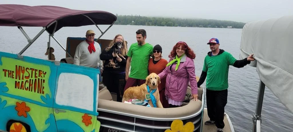 4TH OF JULY BOAT PARADE (make-up)
