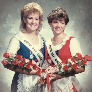 Michelle Kundert Kelley & Wendi Gelbach Frohna (1986)