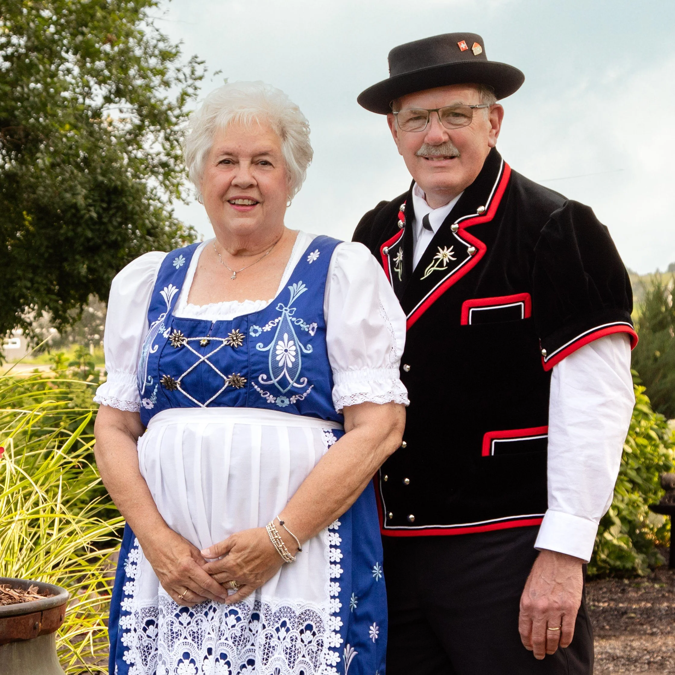 Mike & Deb Hutchinson (2026)