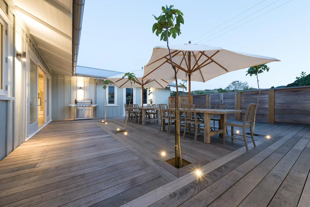 Te Ngaere Bay Northland — ANDY COLTART