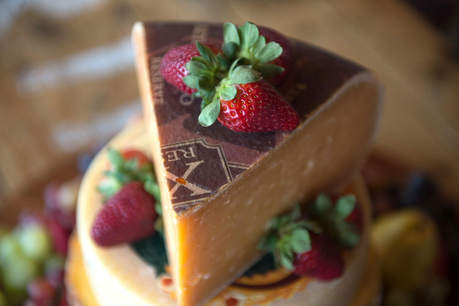 GoudaShropshireTruffle_Cake-4.jpg