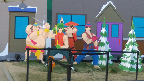 "Let's Fighting Love!!" South Park life-sized scenes.