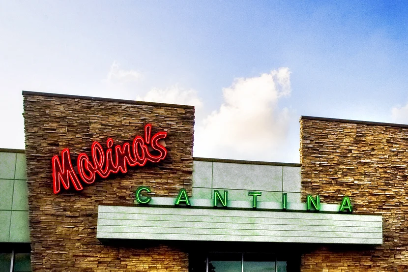 JodyWorthington_MolinasCantina_Exterior_830px.jpg