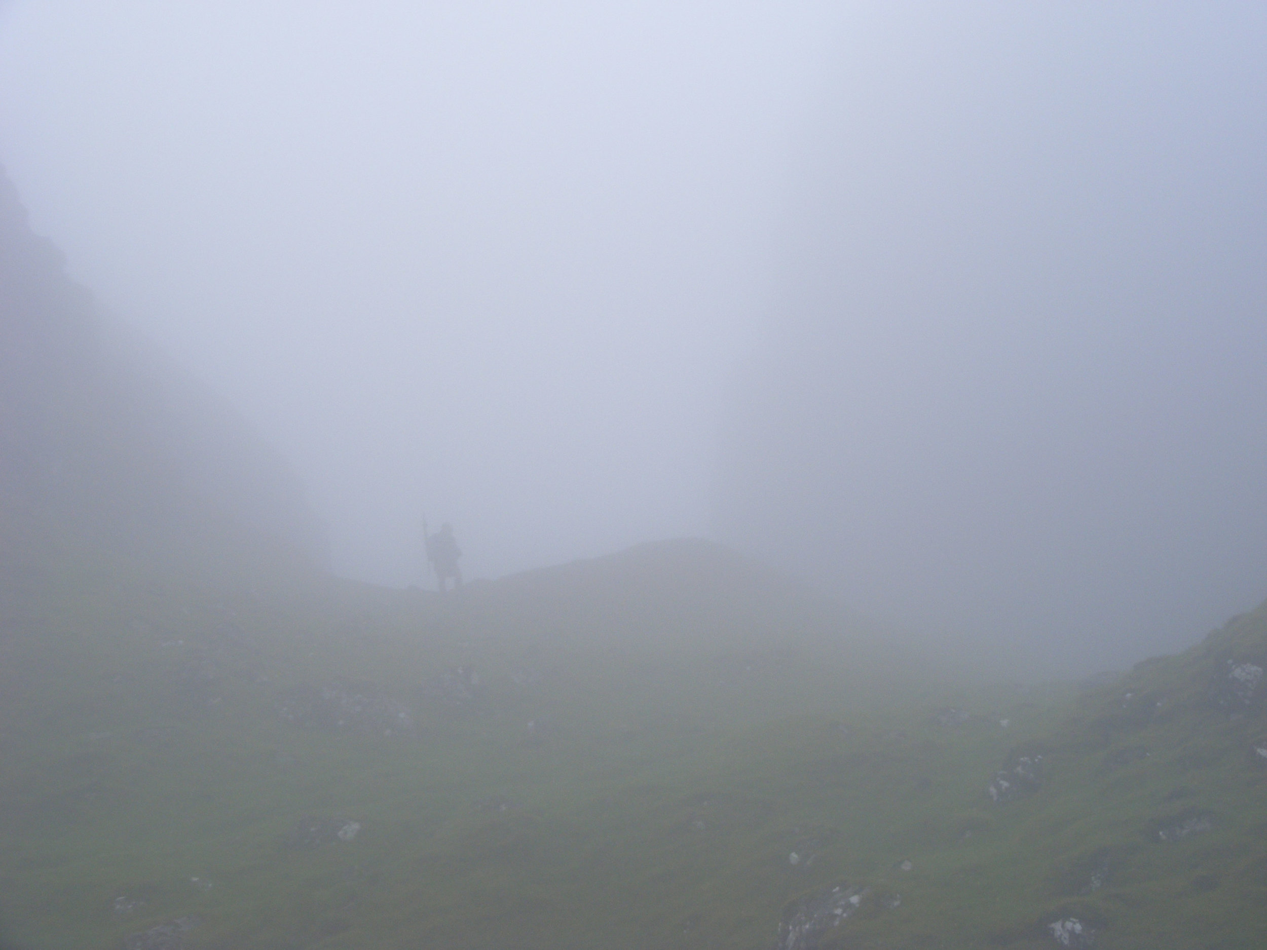 Monument-mist-walking.jpg