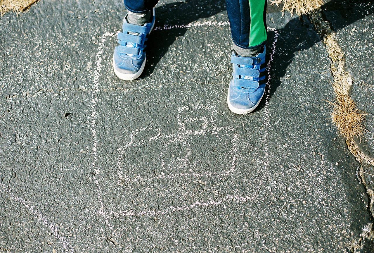 catewnek-394092W-R1-018-7A.jpg