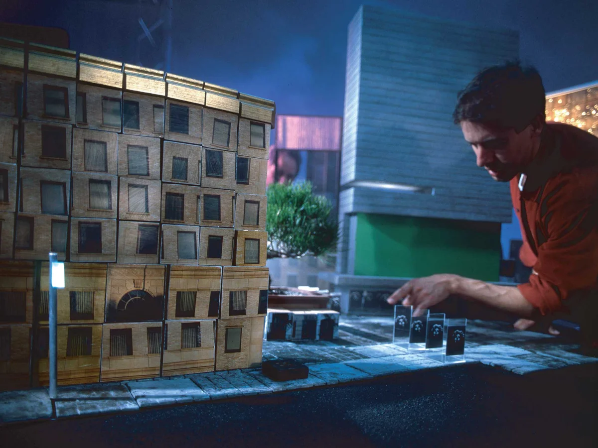 MAZDA MIATACharlie Watson, director