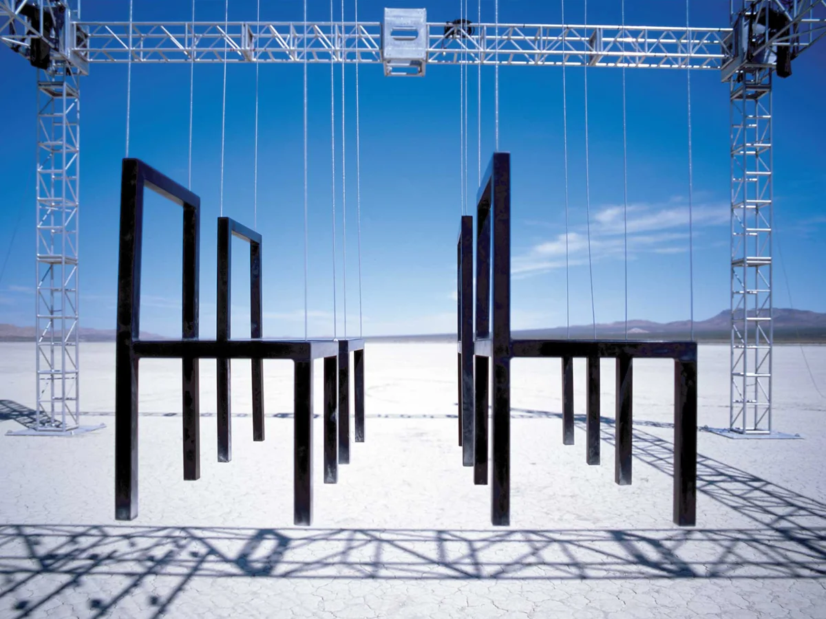 Hummer H3Daniel Askill, director