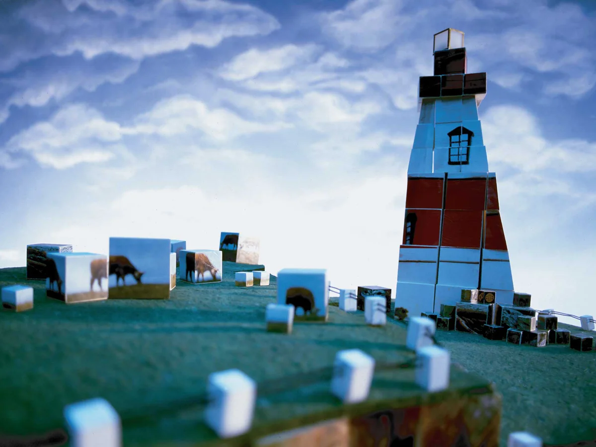 Mazda, MPVCharlie Watson, director