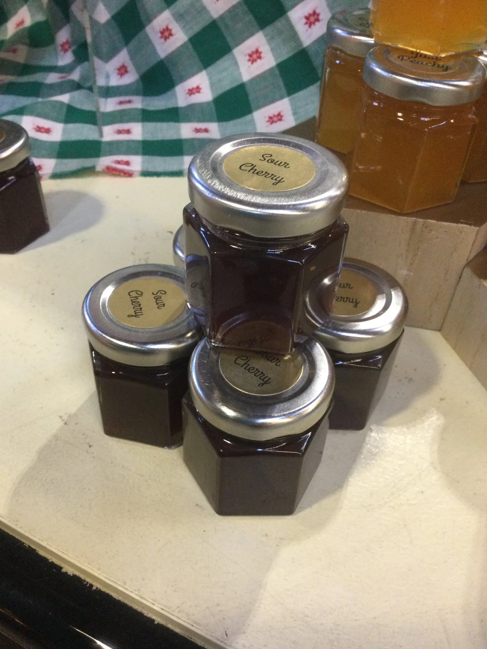 E4F5ECF9-F1FD-402D-A3DA-0E714CB93B37