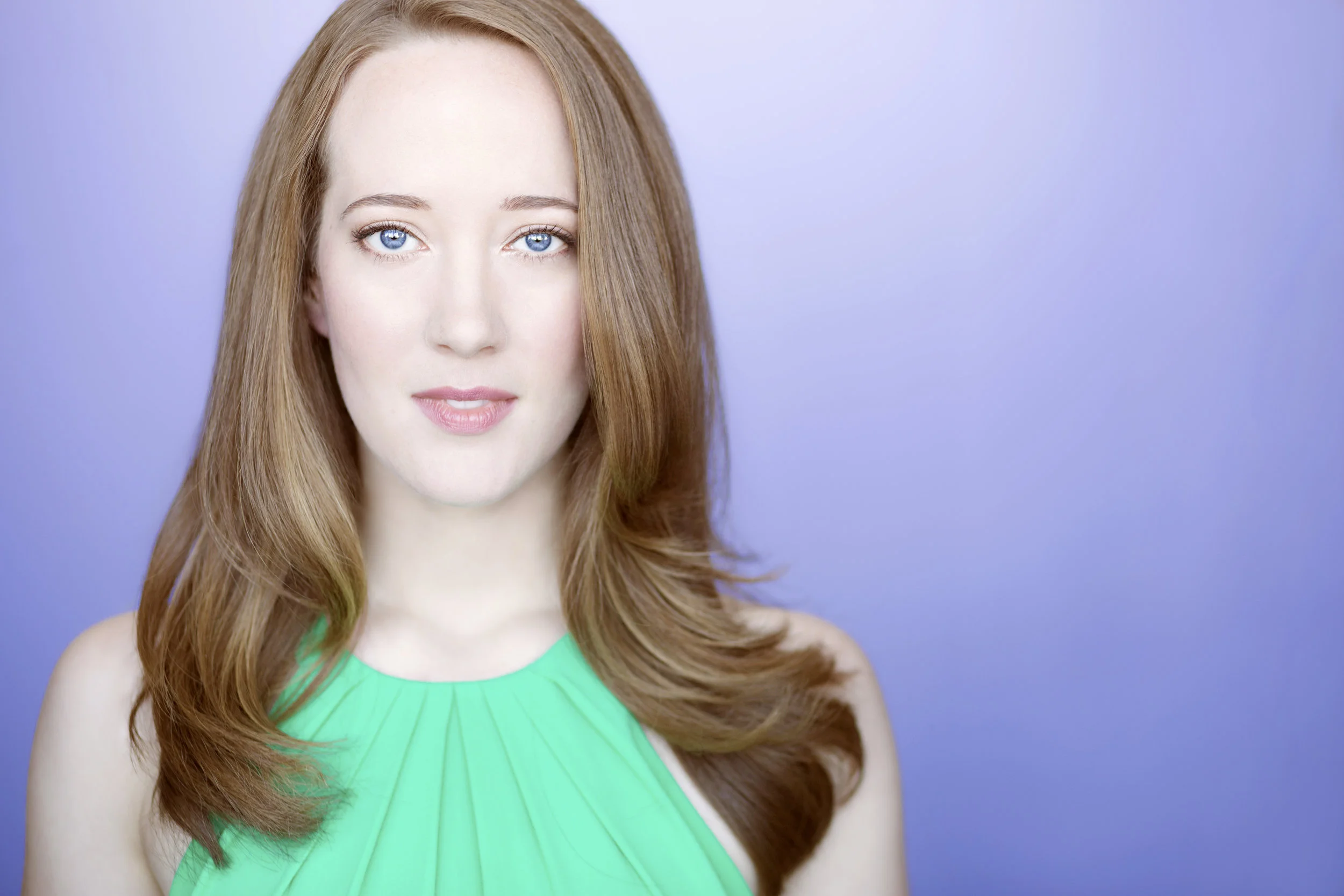 Hannah Eakin Headshot.jpg