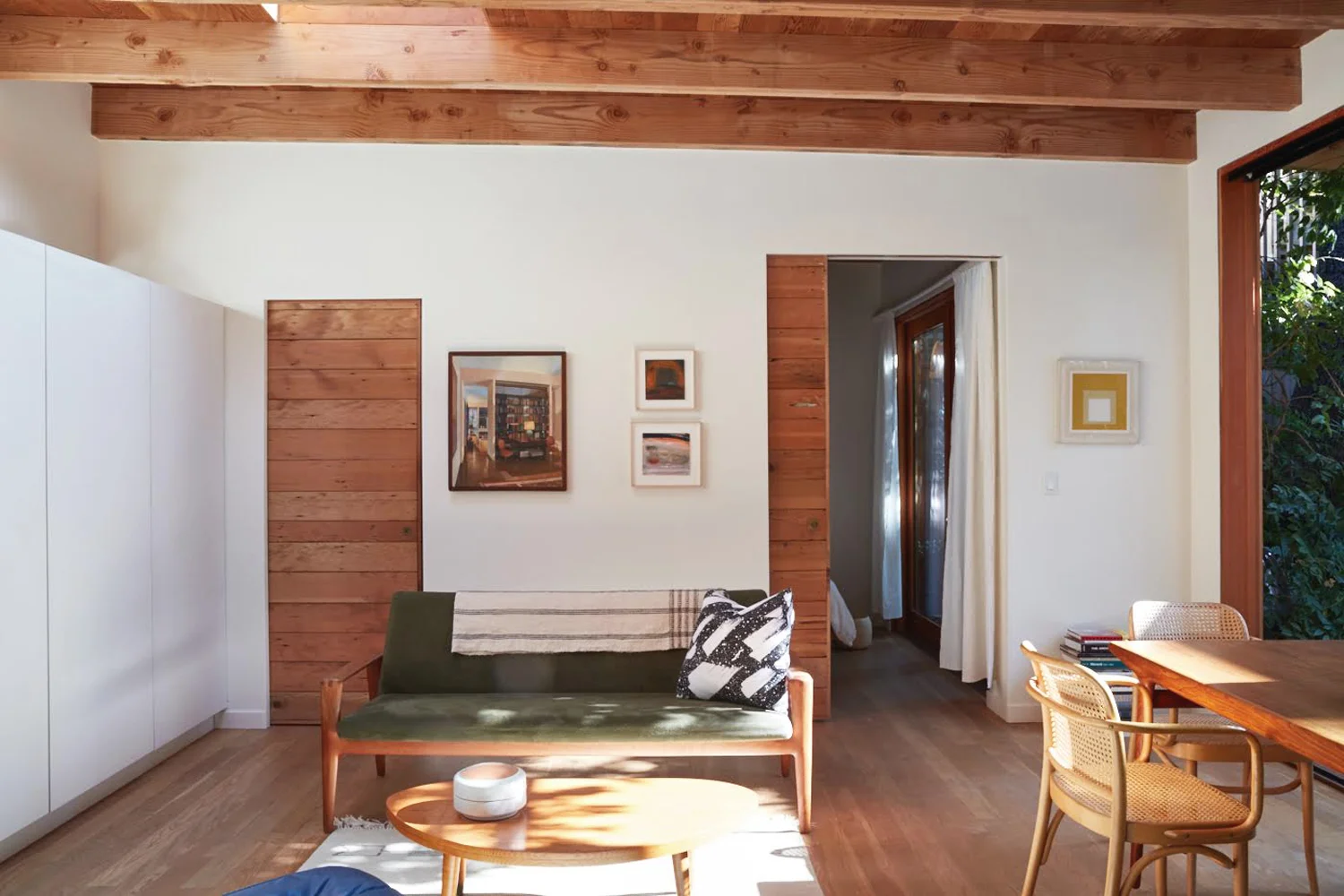 ArtistStudio_4.jpg