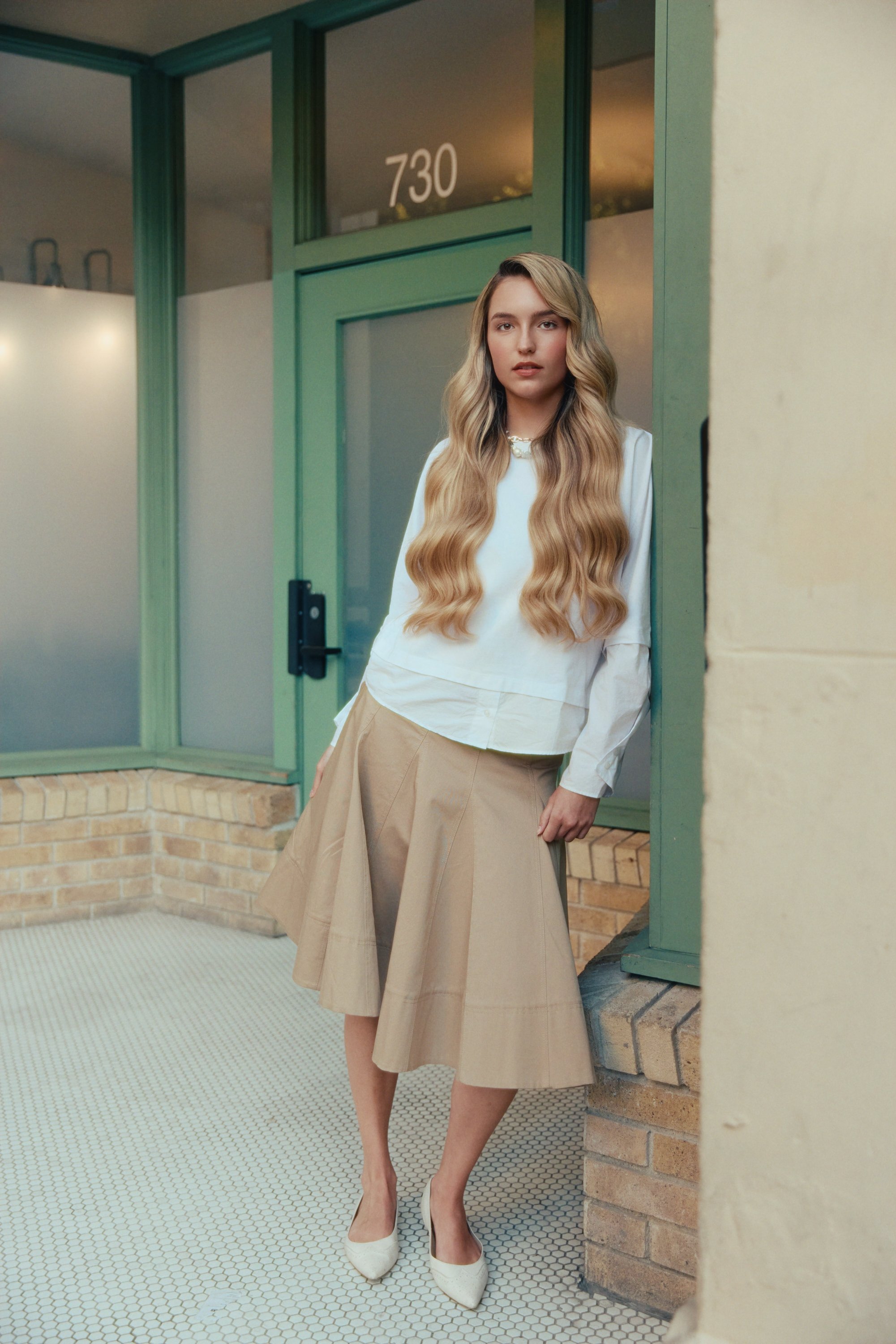 ChrisOzer_SuperiorHair_Retouched_Lifestyle_0017.jpg