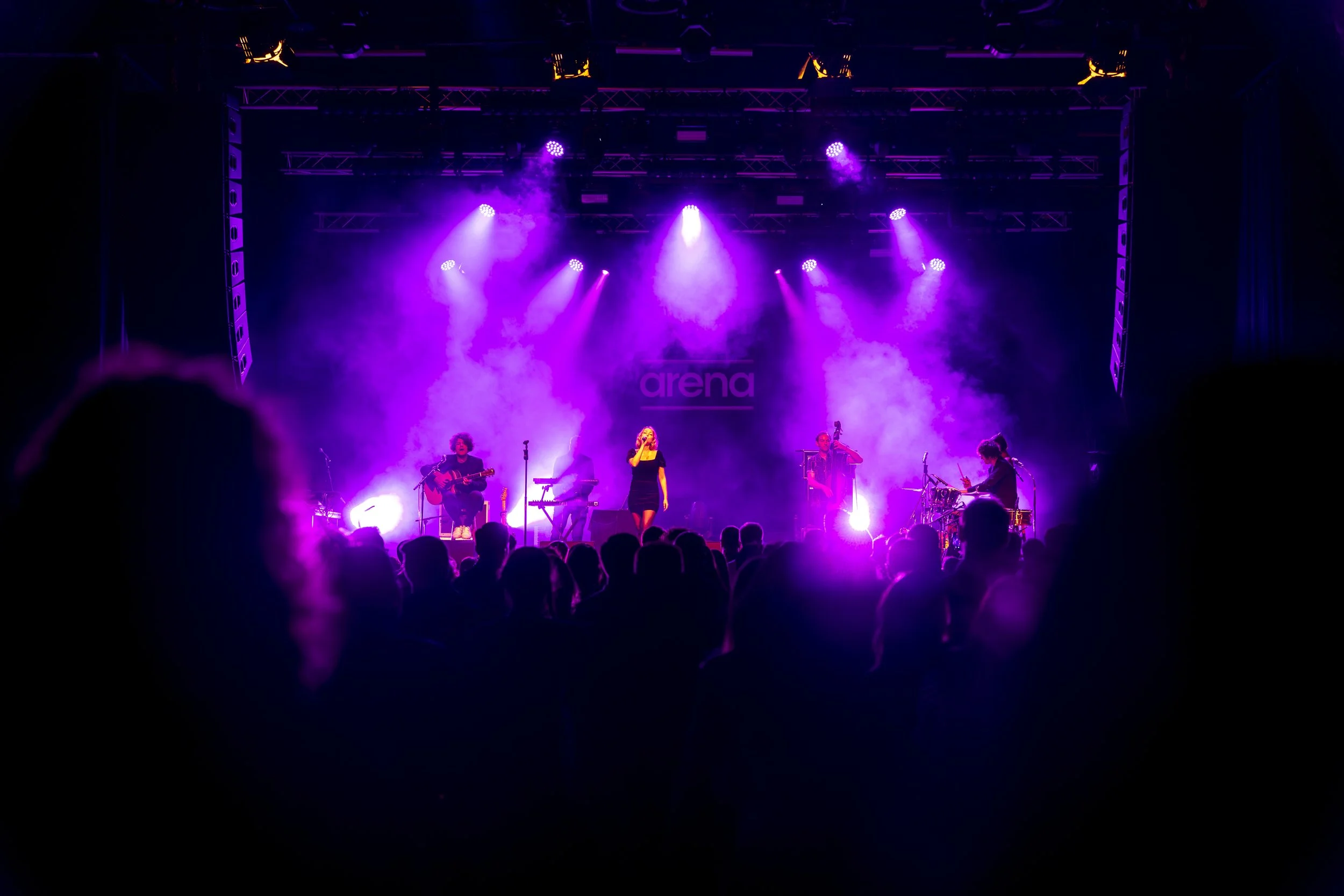 Nouvelle Vague - Jolly Joker Istanbul - 27 September 2025_17.jpg